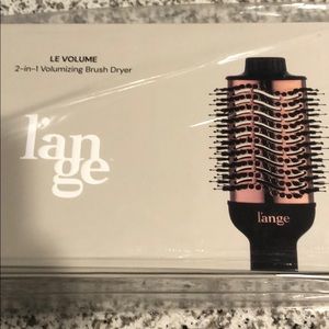 L’ange Volumizing brush dryer